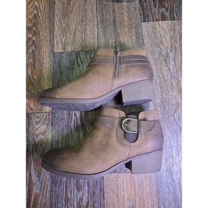 Clarks Collection Womens 8.5 W Tan Brown Leather Ankle Boots Buckle Zip